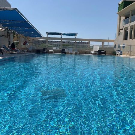 Last Minute Herzliya Екстер'єр фото