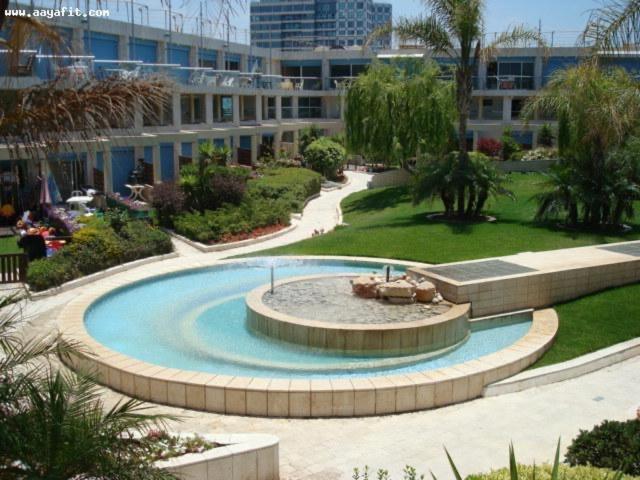 Last Minute Herzliya Екстер'єр фото